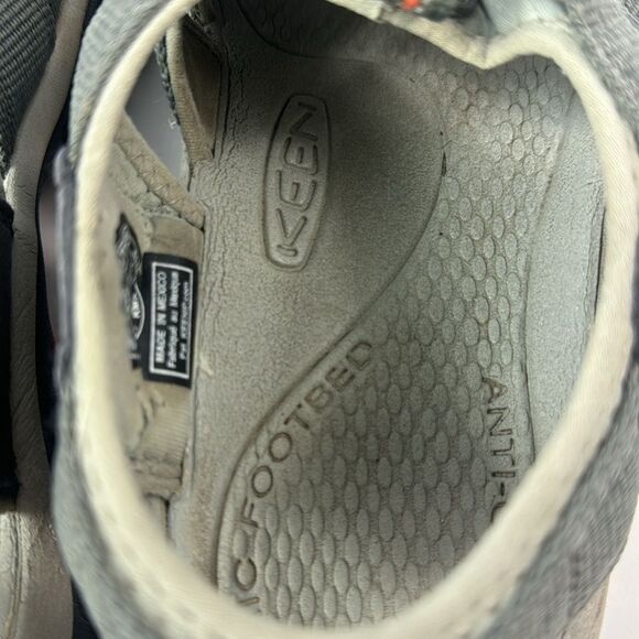 Keen Newport H2 Waterproof Hiking Men's Sandals - Picture 11 of 13